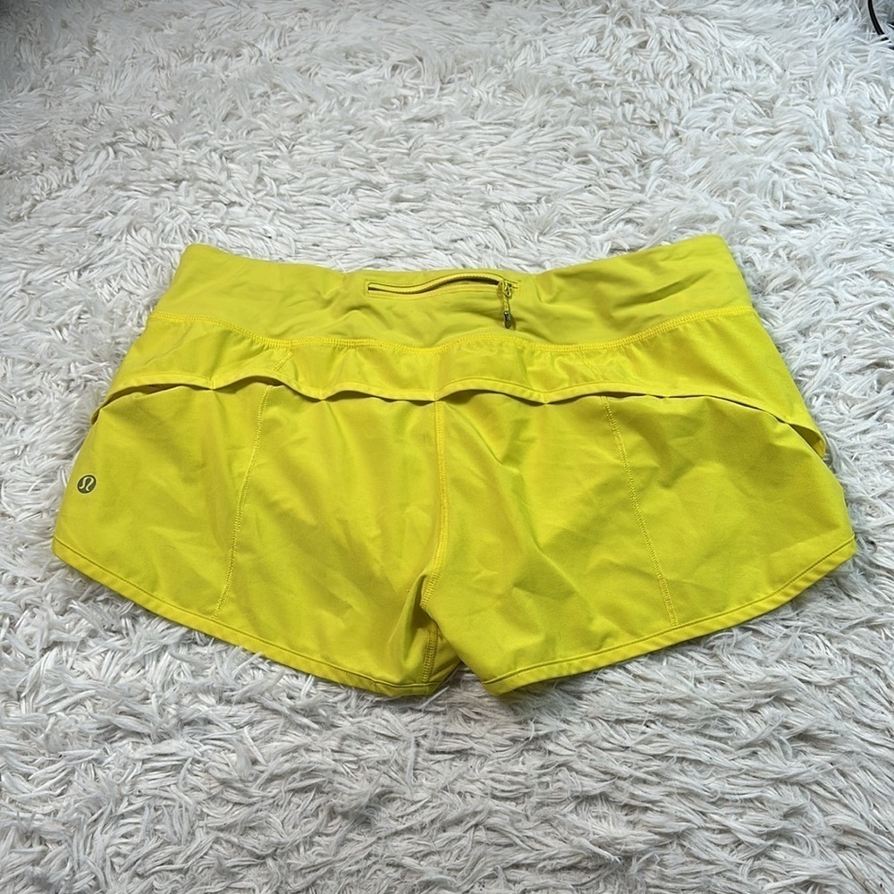 Lululemon Run: Speed Short Sizzle - Picture 4 of 6